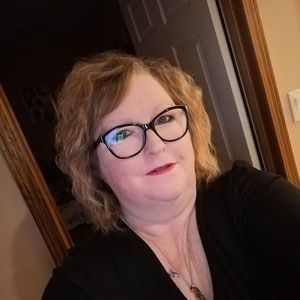 Meet your Posher, Raylene